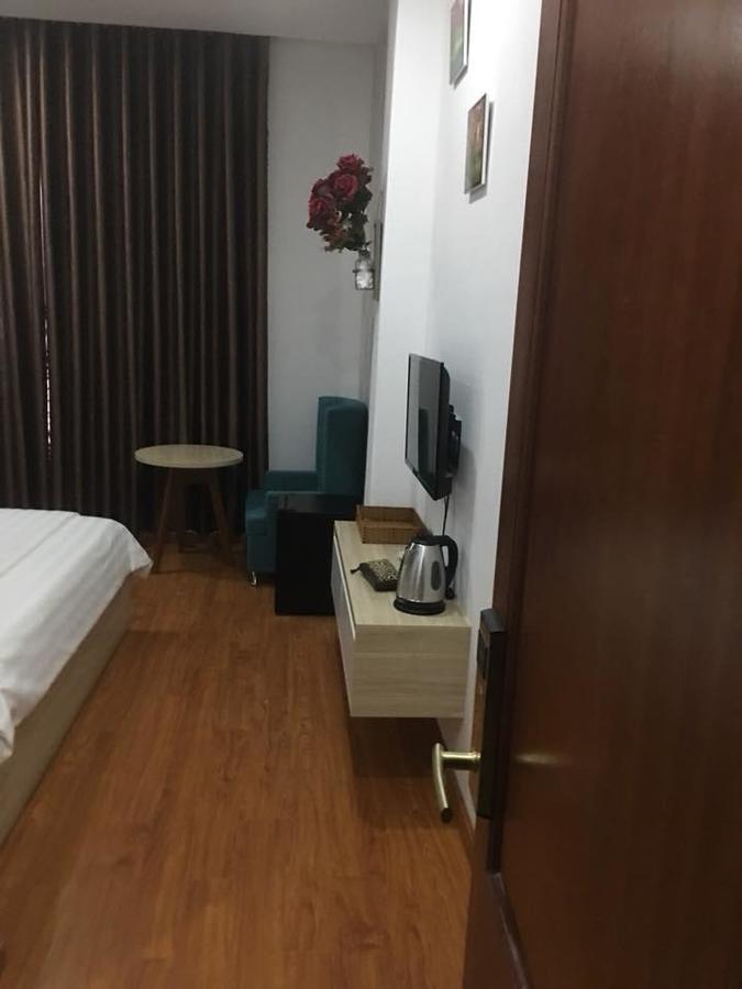 Phi Long Hotel Tuy Hoa Exterior photo